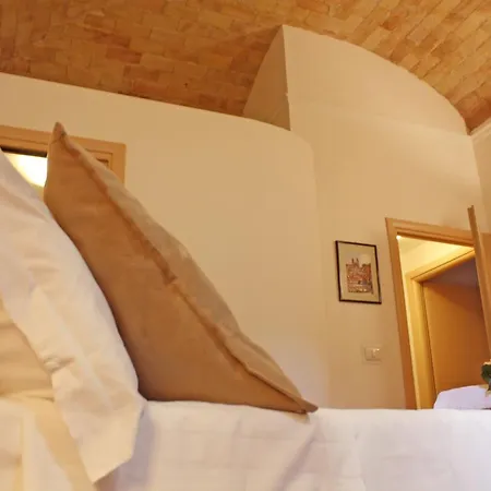 Guest house Machiavelli 4*