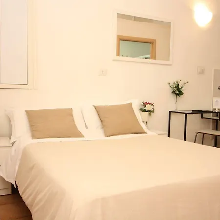 Machiavelli Affittacamere 4*